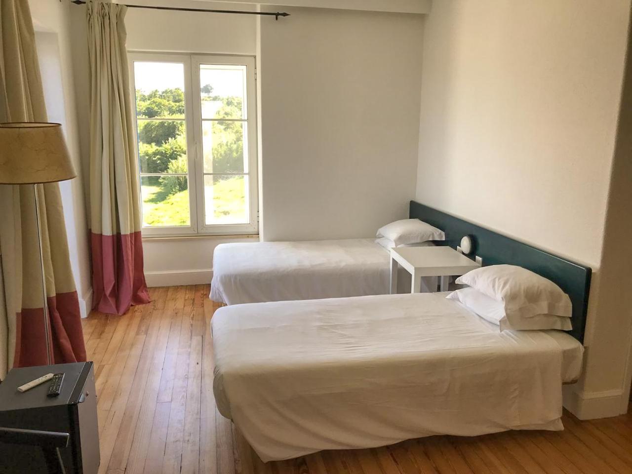 Garden'S Nest - North Villa Conceicao  Room photo